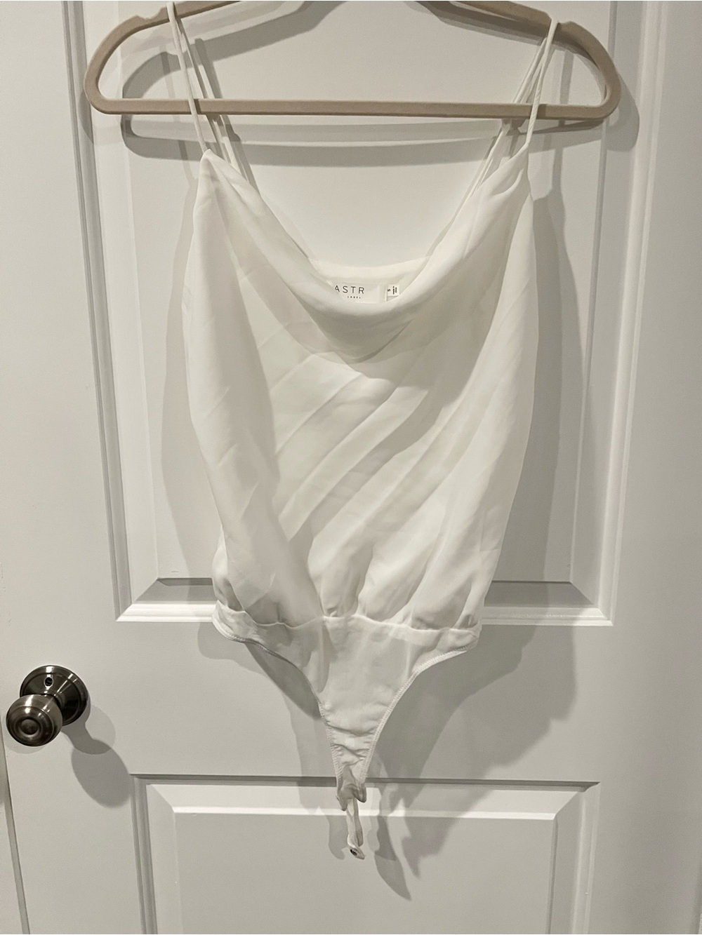 ASTR the Label Cowl Neck Bodysuit | White | Size Small - Picture 5 of 8